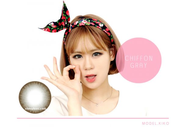 a beautiful girl with Chiffon Gray Contact Lenses 02
