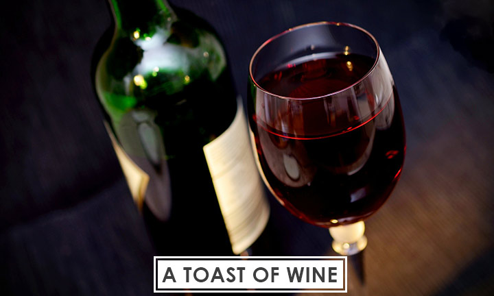A toast of wine﻿